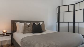 Luxury Studio, City View | In-room safe, blackout drapes, iron/ironing board, free WiFi