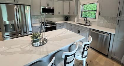 The Crepe Myrtle Cottage