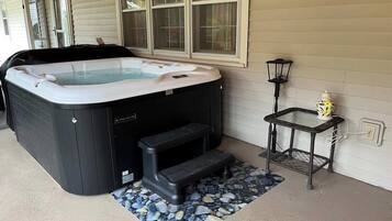 Bañera de hidromasaje interior