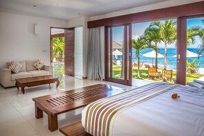 4 soverom, safe på rommet, skrivebord og strykejern/-brett