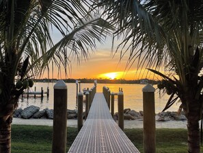 2 makuuhuonetta, Wi-Fi, vuodevaatteet