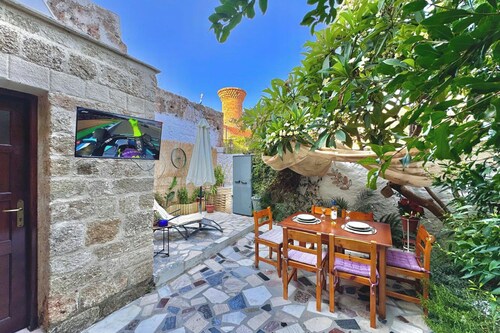 George&Michael Traditional House