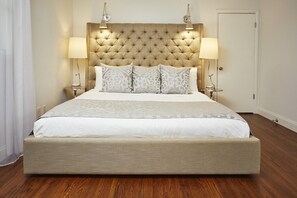 4 bedrooms, desk, iron/ironing board, travel cot - Luxury 4BR Oasis–Private Pool, Cabana & Concierge Hosting Family & Pet-Friendly (El Portal)