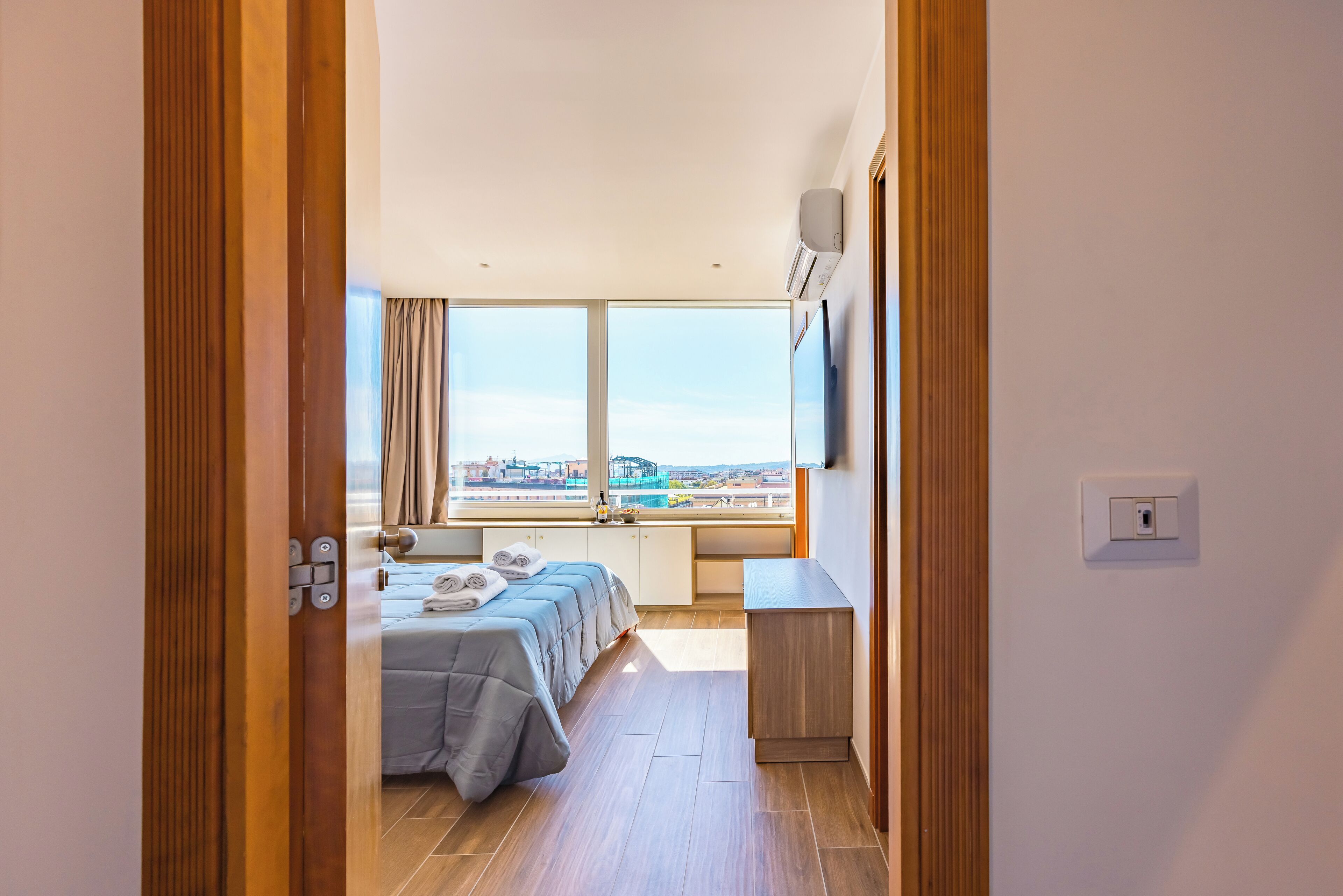 Kahden hengen panoraamahuone (1 Bedroom-Doppia Superior-Camera 4) | 1 makuuhuone, kannettavalle tietokoneelle sopiva työtila, vuodevaatteet