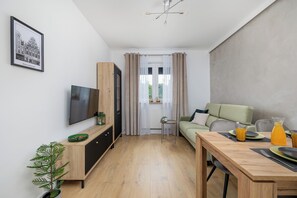 Apartament, 1 dormitori, balcó | Sala d'estar