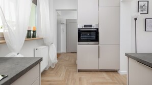 Unclassified image, 2 of 36, button - Apartment Heart of Szczecin by Renters (Szczecin)