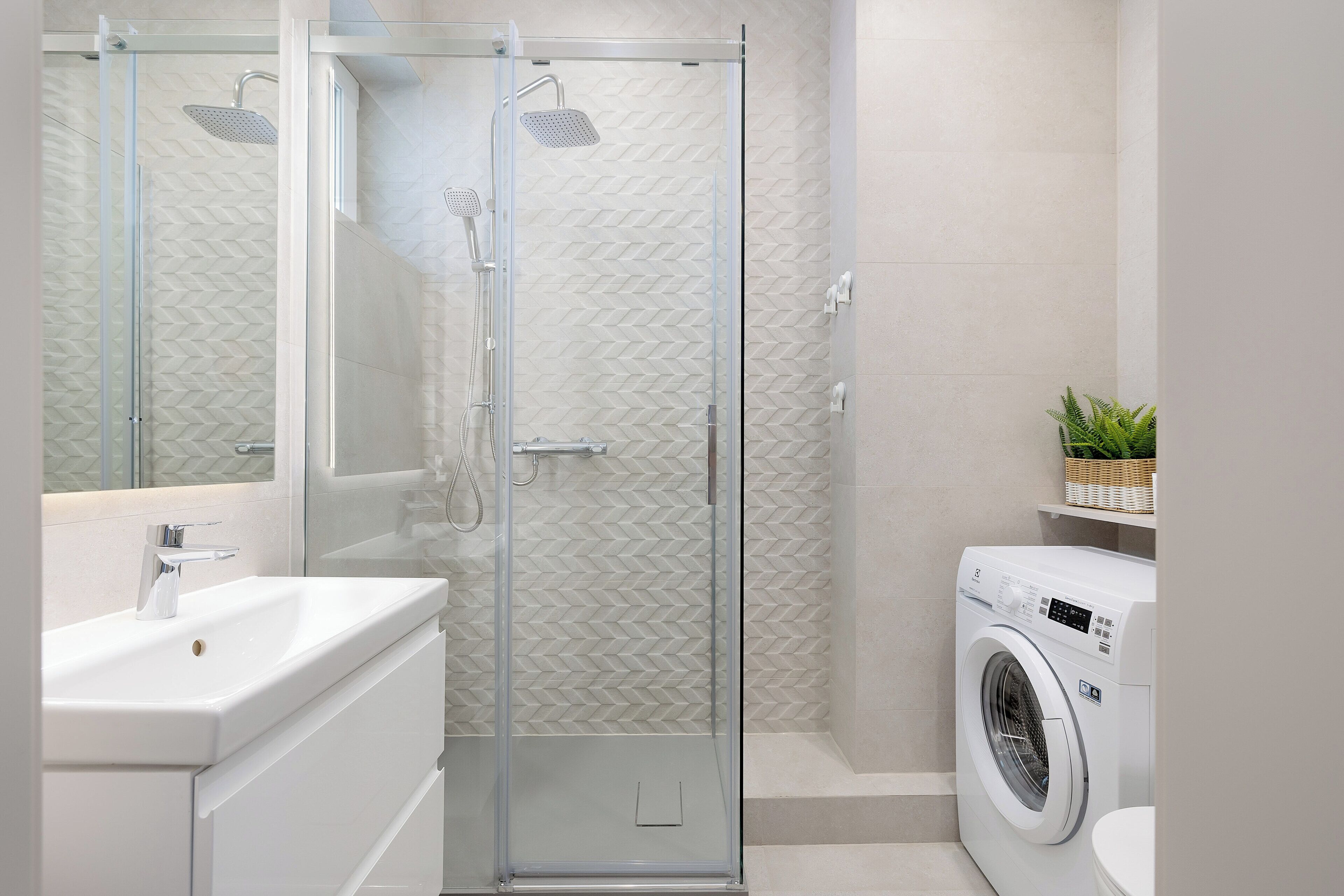 Apartment, 1 Schlafzimmer, Balkon | Badezimmer | Dusche, Handtücher