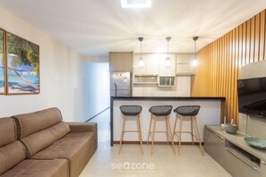 Basic Apartment | Living area