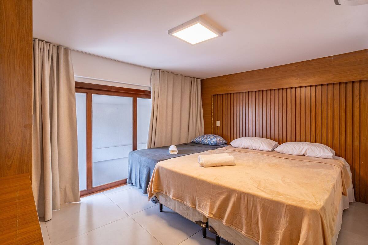 2 bedrooms, iron/ironing board, free WiFi