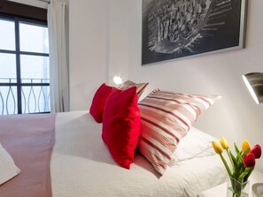 4 Schlafzimmer, Bügeleisen/Bügelbrett, Internetzugang, Bettwäsche