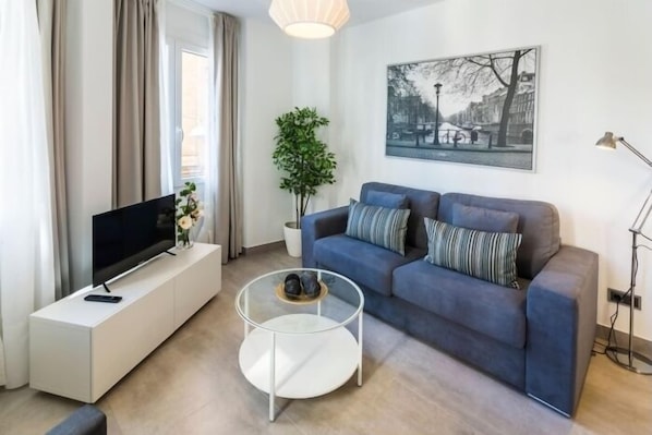 TV