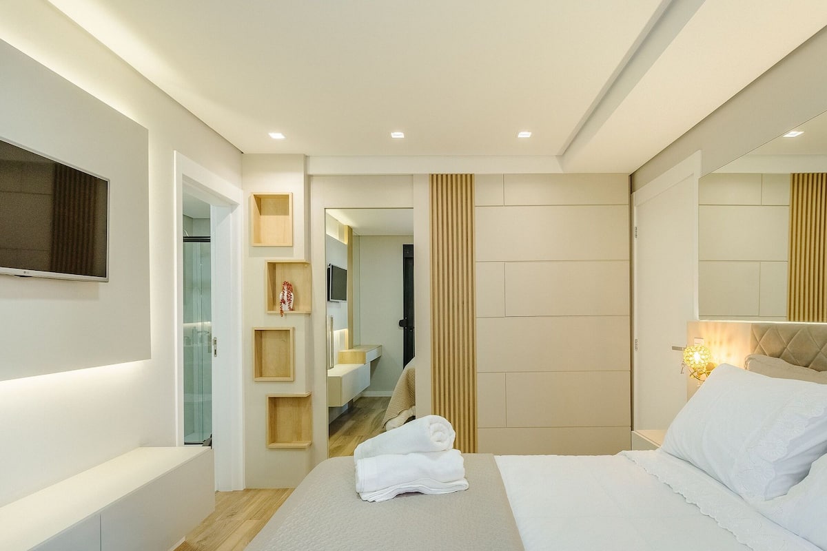 Apartamento básico | 2 quartos, ferros/tábuas de passar roupa, Wi-Fi de cortesia