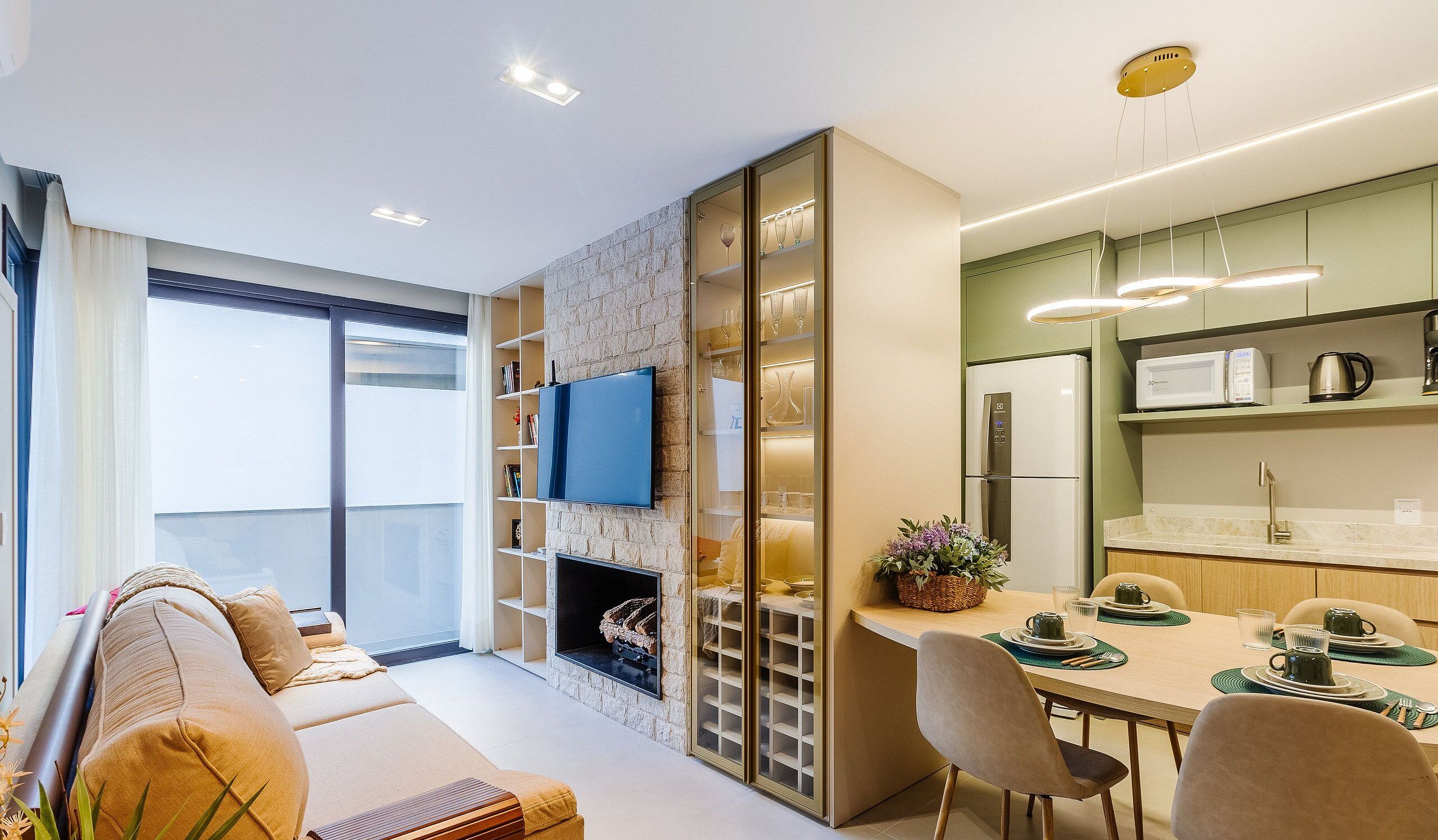 Apartment | Living area | Smart TV