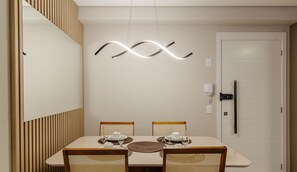 Basic Apartment | Tempat makan