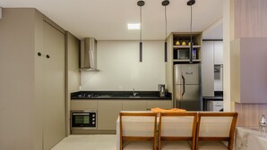 Basic Apartment | Private kitchen - DLH Aptos no Coração de Gramado  (Gramado)