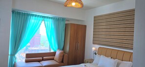1 chambre, fer et planche à repasser, Wi-Fi, draps fournis
