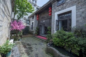 Exterior - A Niujia Inn (Fenghuang County)