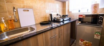 Lux Suites Coralway Apartment Langata