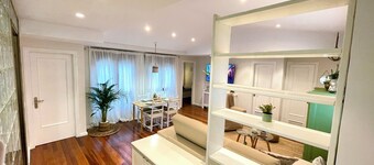 Auditorio Confort, Piso de Tres Habitaciones con Parking Gratuito