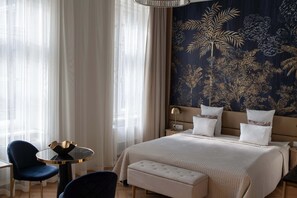 Heritage Oasis Apartment - Courtyard View