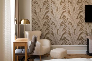 Heritage Suite - Park View | In-room safe, individually furnished, iron/ironing board, free WiFi - Harmonia Palace - Luxury Apartments (Budapest)