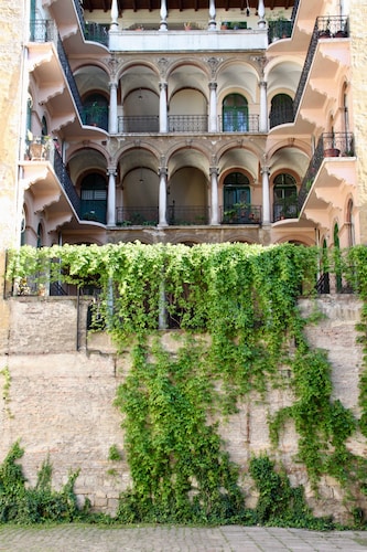 Harmonia Palace - Luxury Apartments