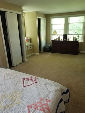 3 soverom, strykejern/-brett, wi-fi (inkludert) og sengetøy