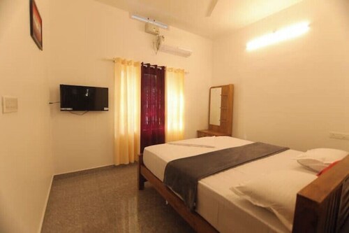 Periyar Homes Deluxe Room 101