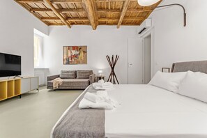 2 sovrum, strykjärn/strykbräda, gratis wi-fi och sängkläder