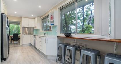 Luxurious 4 Bedroom Home in Chifley