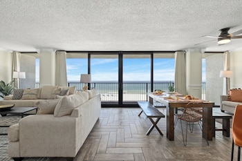  at Sandpiper Beacon Beach Resort