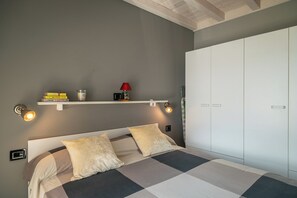 2 slaapkamers, een strijkplank/strijkijzer, gratis wifi, beddengoed