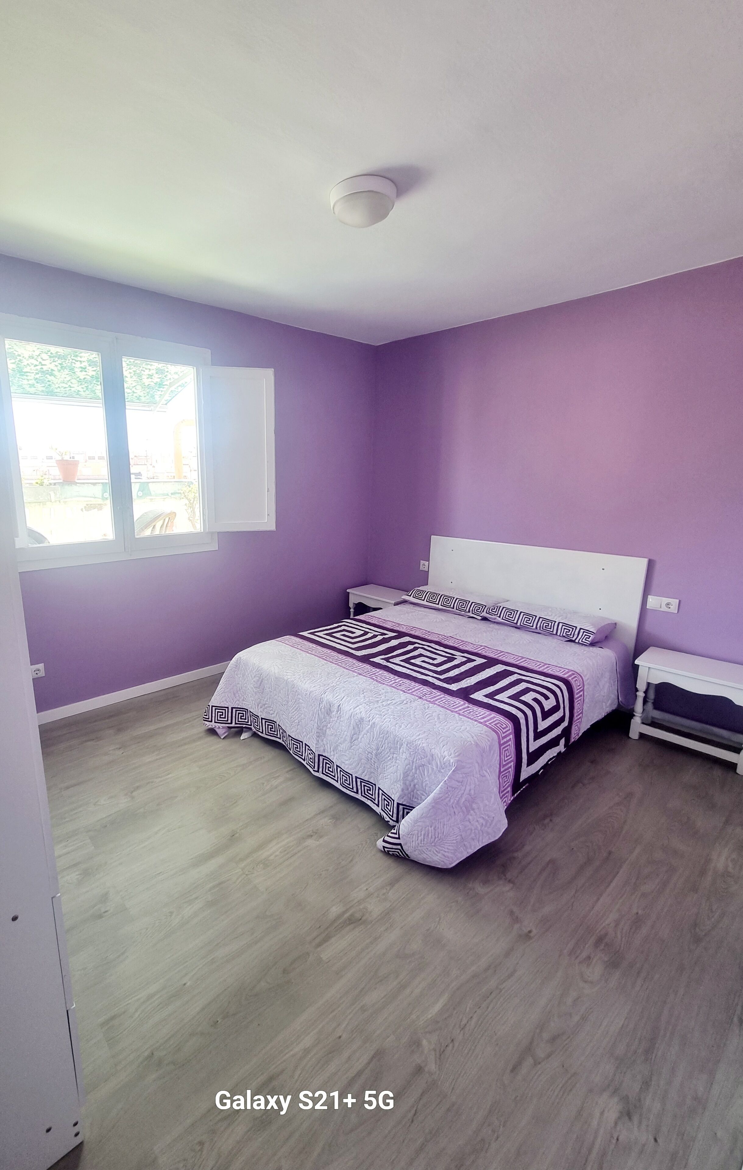 3 habitaciones, tabla de planchar con plancha y wifi gratis 