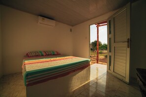 Decoración personalizada, muebles diferentes y wifi gratis