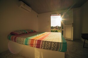 Habitació, vistes a l'oceà | Decoració individual, mobiliari individual i wifi gratuïta 