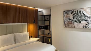 Habitación doble estándar | Ropa de cama de alta calidad, insonorización y wifi gratis