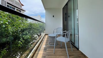 高档床上用品、隔音、免费 WiFi、床单