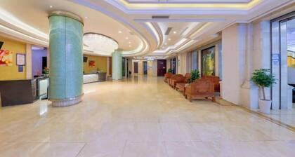 Hangzhou Fuyang Yaoyue International Hotel (Enbo Avenue)