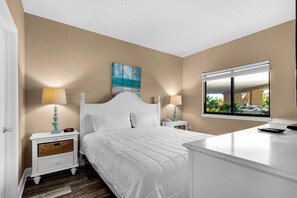 コンドミニアム キングベッド 1 台ソファーベッド付き (SunDestin 102) | 1 室のベッドルーム、WiFi