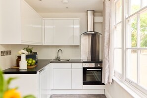 Apartment | 2 bedrooms - The Streatham Crib - Bright 2bdr Flat (London)