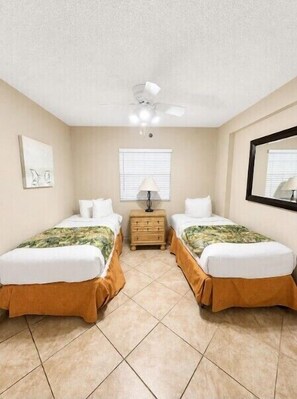 2 bedrooms, Internet, bed sheets