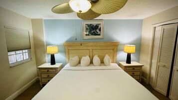 2 bedrooms, internet, bed sheets