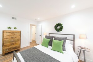 2 Schlafzimmer, Bügeleisen/Bügelbrett, WLAN, Bettwäsche