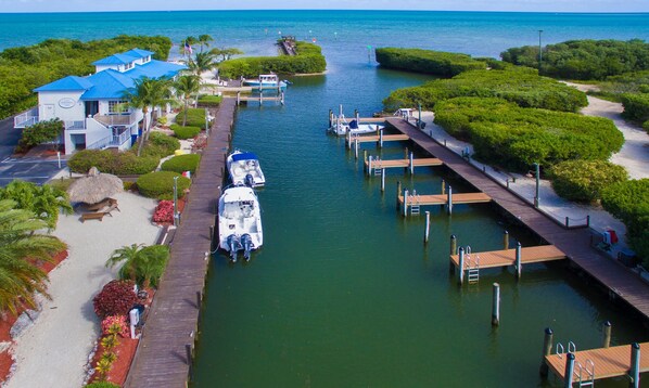 Marina - Key Largo 2BR - Ocean View, Pool & Near Pennekamp (Tavernier)