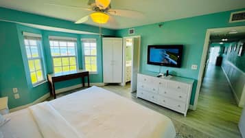 2 bedrooms, internet, bed sheets