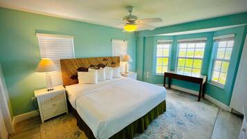 2 bedrooms, internet, bed sheets