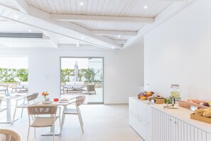 Desayuno buffet incluido todos los días