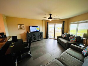 TV - Family 2BR w/ Ocean View, Pool & Tropical Landscaping (Tavernier)