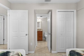 2 bedrooms, Internet, bed sheets