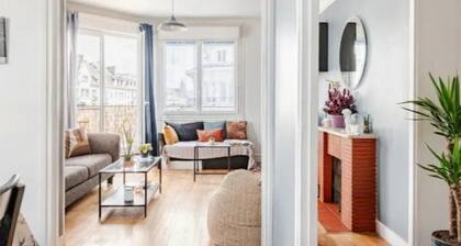 Appartement standing 90mÂČ âą Vue ChĂąteau âą Hyper centre